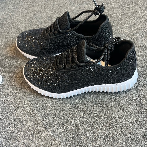 COPY - NWT in bag black glitter sparkle pop Balera Weissman Hip Hop Sneakers sh… - Picture 4 of 9